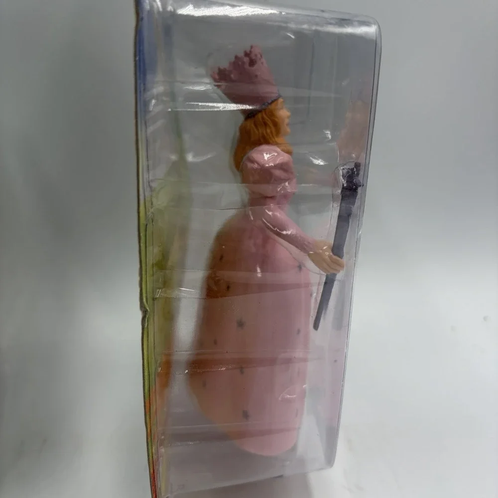 Wizard Of Oz Figurines. Trevco Company. Glinda & Dorthy New In Box Old Stock VTG